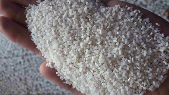 بررسی کیفی برنج عنبربو نیم دانه